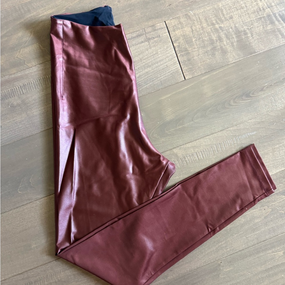 Commando Mettallic Matte Leggings - Picture 2 of 3